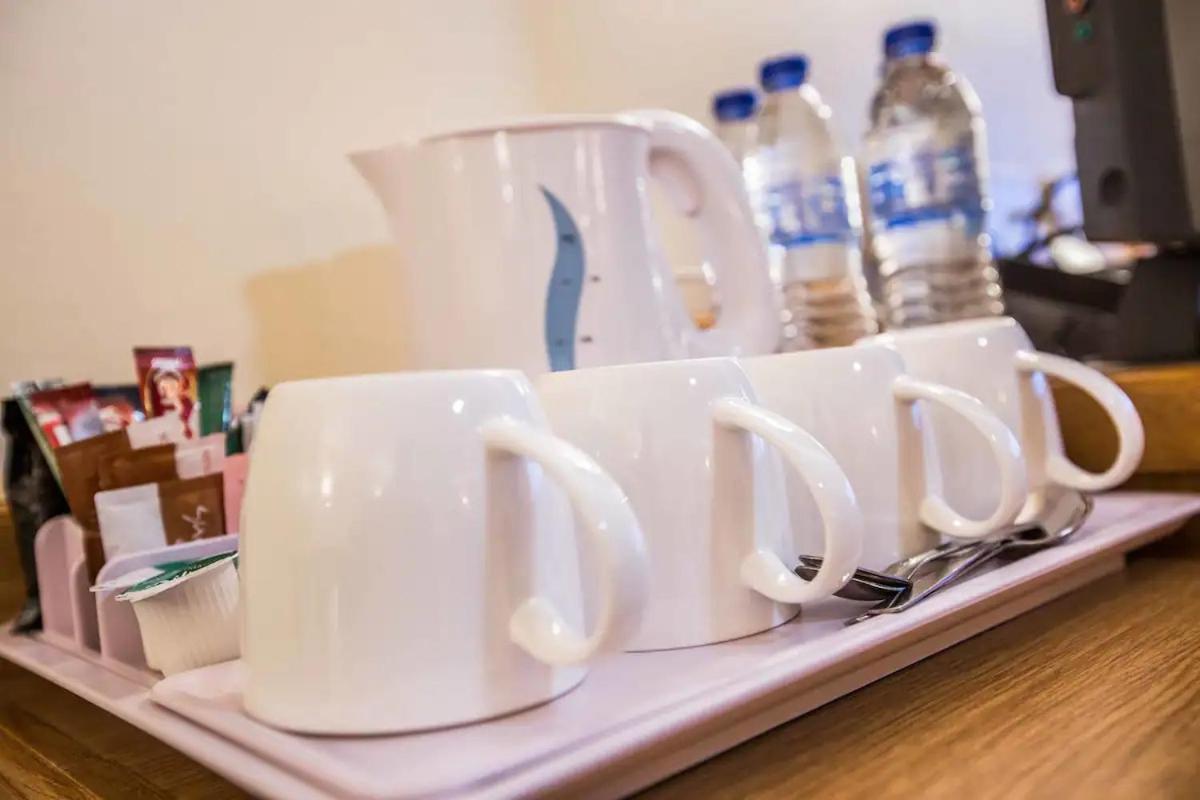 Tollgate Hotel & Leisure Stoke-on-Trent 외부 사진
