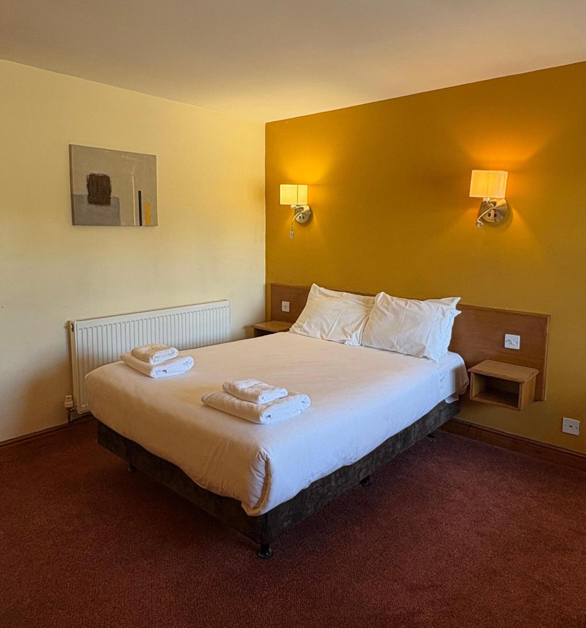 Tollgate Hotel & Leisure Stoke-on-Trent 외부 사진