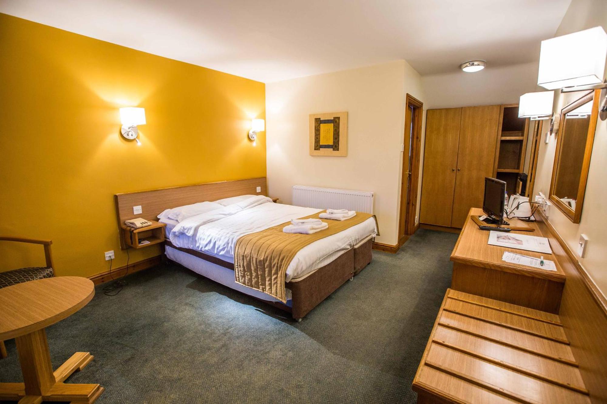 Tollgate Hotel & Leisure Stoke-on-Trent 외부 사진