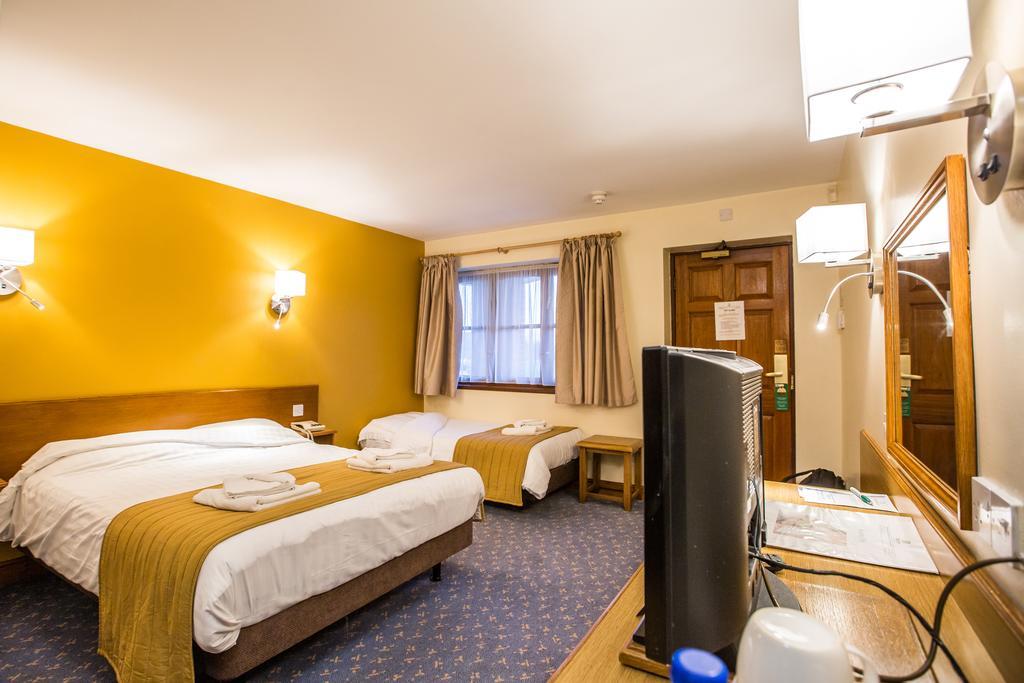 Tollgate Hotel & Leisure Stoke-on-Trent 외부 사진